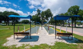 905 Dogwood Dr, Barefoot Bay, FL 32976