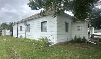 65 13 Ave W, Albia, IA 52531