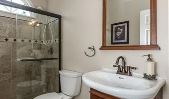 110 Creekside Trl, Arnold, MO 63010