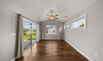 5841 SE 22nd Ct, Des Moines, IA 50320