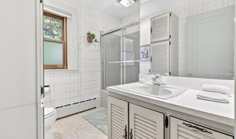 216 JEFFERSON Blvd, Reading, PA 19609