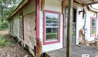 156 4th St 156, Atmore, AL 36502