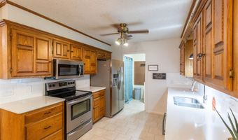 5217 Meadowick Ln, Abilene, TX 79606