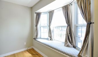 3479 Burbank Dr, Ann Arbor, MI 48105