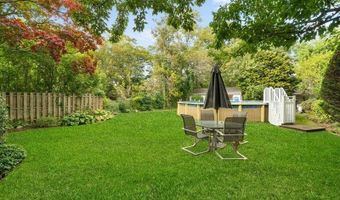 91 Ireland Pl, Amityville, NY 11701