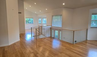 2019 Chalmers Dr, Ann Arbor, MI 48104