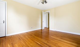 2008 PARKVIEW Ave, Abington, PA 19001