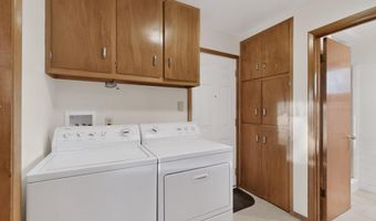 1605 Edith Dr, Belen, NM 87002