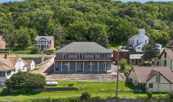 106 S 2nd St, Alma, WI 54610