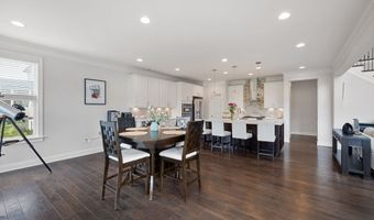 220 Briar Holw, Woodstock, GA 30188