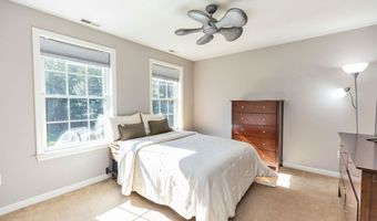 195 Steam Mill Rd, Auburn, NH 03032