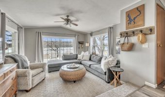 1001 Sunshine Run, Arnolds Park, IA 51331