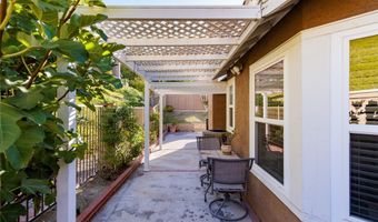 830 S Sapphire Ln, Anaheim, CA 92807