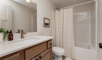 519 16th Avenue Ct SE, Altoona, IA 50009