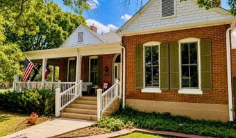 403 N 8th St, Alpine, TX 79830