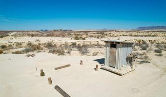 400 N Smiling Dog Trl, Terlingua, TX 79830