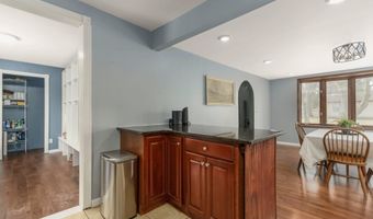 297 E Washington St, Almont, MI 48003