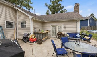 803 Streiff Ln, Ballwin, MO 63011