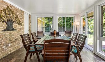13 Ashley Rd, Asheville, NC 28805