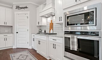 471 London Road Rd, Ball Ground, GA 30107