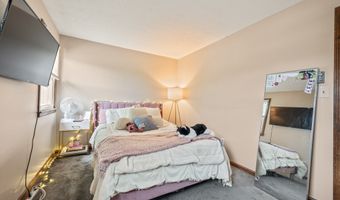 66 Claire St, Bristol, CT 06010