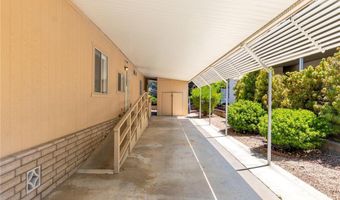 8975 Lawrence Welk 217, Escondido, CA 92026