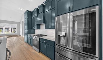 6307 SW Prism Path St, Bentonville, AR 72713
