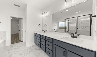 221 Whitetail Dr, Aledo, TX 76008