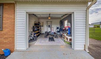 101 Huey St, Boiling Springs, SC 29316