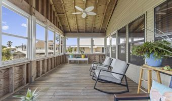 855 Dove Blvd, Bay St. Louis, MS 39520