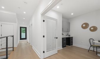 4411 ILLINOIS Ave NW, Washington, DC 20011