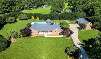 121 Fescue Dr, Advance, NC 27006
