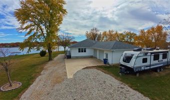980 Lake Viking Ter, Altamont, MO 64620