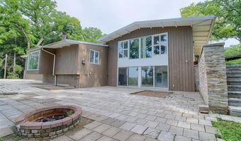 341 Corrie Rd, Ann Arbor, MI 48105