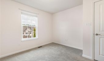 248 Broadstone Dr, Adams Twp., PA 16046