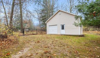 8550 Garbow Ct SE, Alto, MI 49302