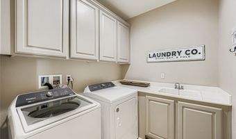 11347 Belmont Lake Dr 102, Las Vegas, NV 89135