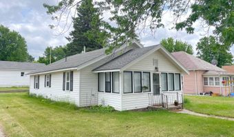 402 S Clark St, Bassett, NE 68714