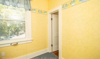 4354 Kingbird Ave, Alton, IA 51003