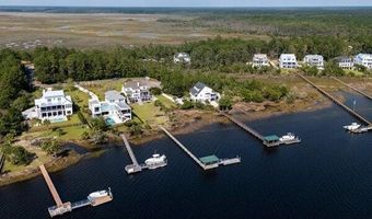 1531 Murphys Island Ct, Awendaw, SC 29429