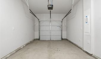 157 Village Green Dr, Adairsville, GA 30103