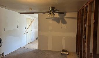 1212 Martin Luther King Blvd, Ardmore, OK 73401