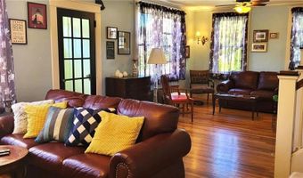 146 Lexington Ave, Cranston, RI 02910