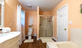 226 HAWKES Ct, Hockessin, DE 19707