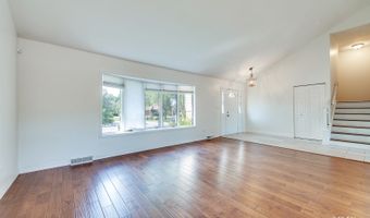 1233 N Hickory Trl, Addison, IL 60101