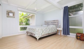 51-529 Kamehameha Hwy 4, Kaaawa, HI 96730