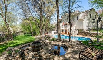 12581 Dover Dr, Apple Valley, MN 55124