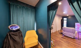 711 E Valley Rd 202A, Basalt, CO 81621