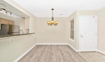 5914 BARBADOS Pl 202, Rockville, MD 20852