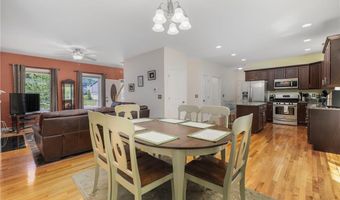78 Ginger Trl, Coventry, RI 02816